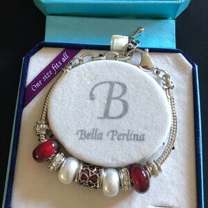 Gorgeous Bella Perlina Burgandy Red Charm Bracelet. One Size.